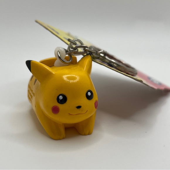 1998 Japanese Pocket Monsters Running Pikachu Keychain Banpresto Sho-Pro NEW - Picture 6 of 7